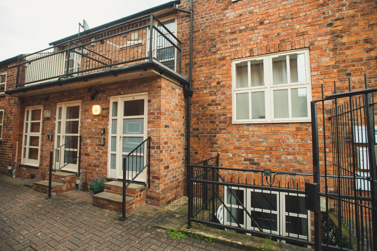링컨 Pass The Keys 2 Bed Flat In Old School House 아파트 외부 사진